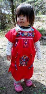 ✡子供用　メキシコ刺繍ワンピース✡70〜90サイズぐらい着丈48cm